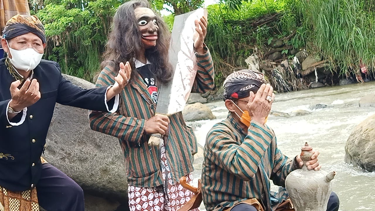 Berita Magelang Foto Miwiti Umbul Dewi Sri Ritual Jelang Panen Padi Singonalan